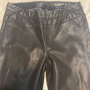 Blank NYC Black Faux leather legging